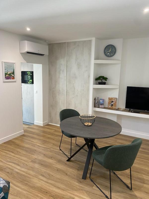 אביניון Studio Terrasse, Intra-Muros, Climatise Avec Wifi מראה חיצוני תמונה