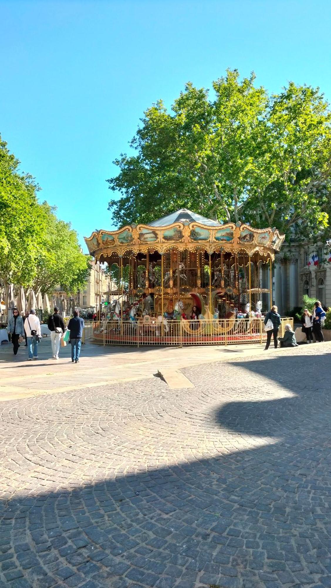 אביניון Studio Terrasse, Intra-Muros, Climatise Avec Wifi מראה חיצוני תמונה